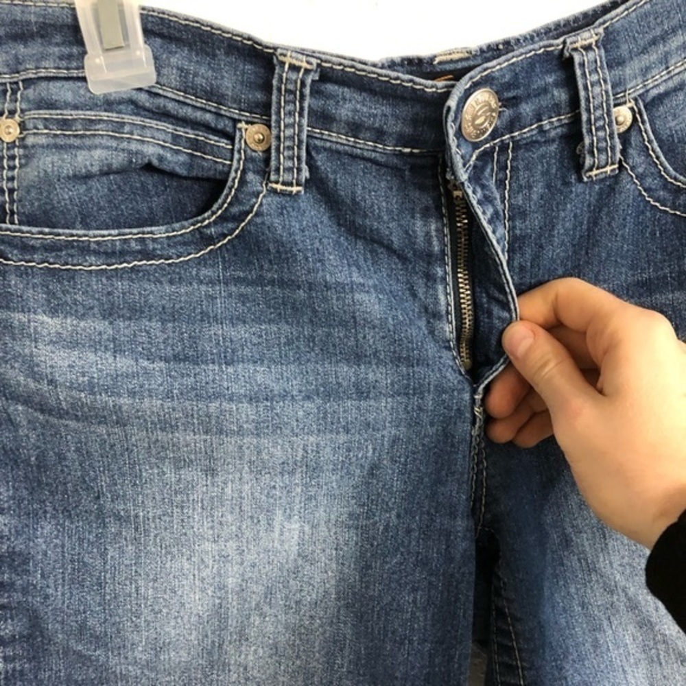 Seven7 Size 10 Denim Jean Raw Edge Shorts - Picture 5 of 6